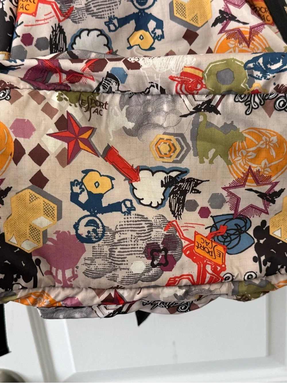 Lesportsac rare graffiti print y2K drawstring backpack